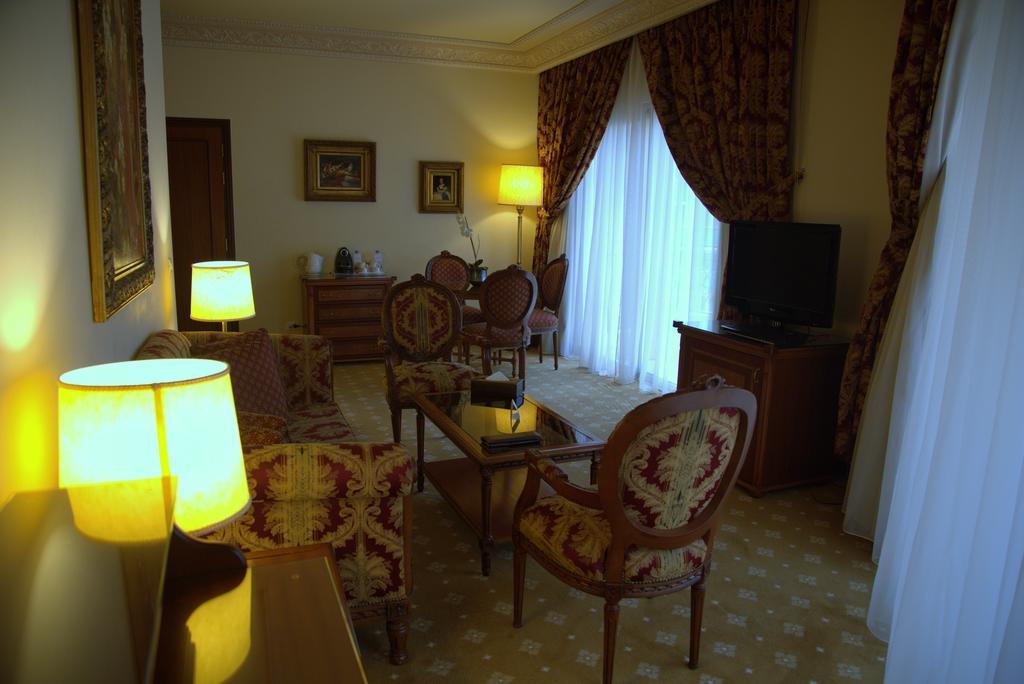 Serenada Golden Palace - Boutique Hotel Beirut Luaran gambar